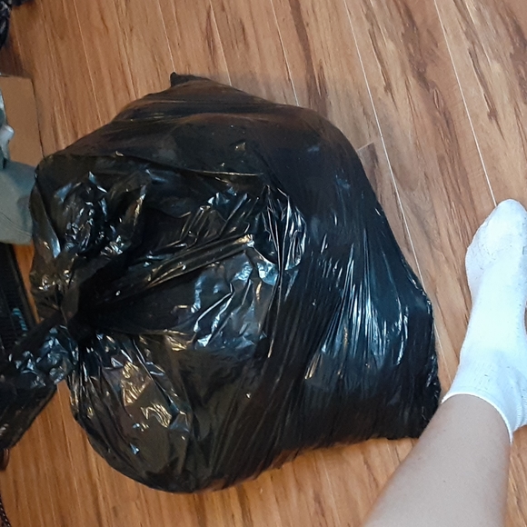 MYSTERY BAG OF CLOTHES!!! - Picture 5 of 5